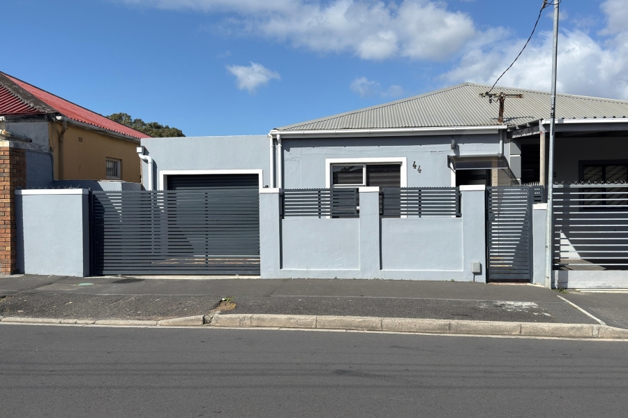 2 Bedroom Property for Sale in Kensington Western Cape